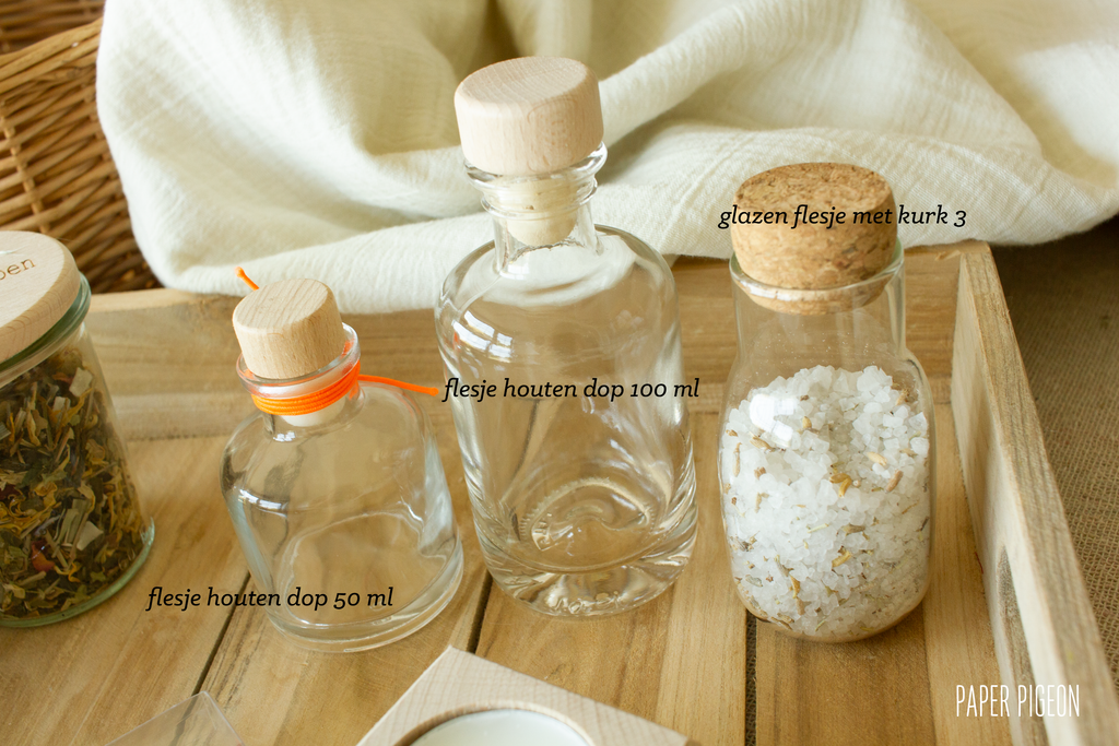 Glazen flesje met houten dop 50 ml - per 6 ex.