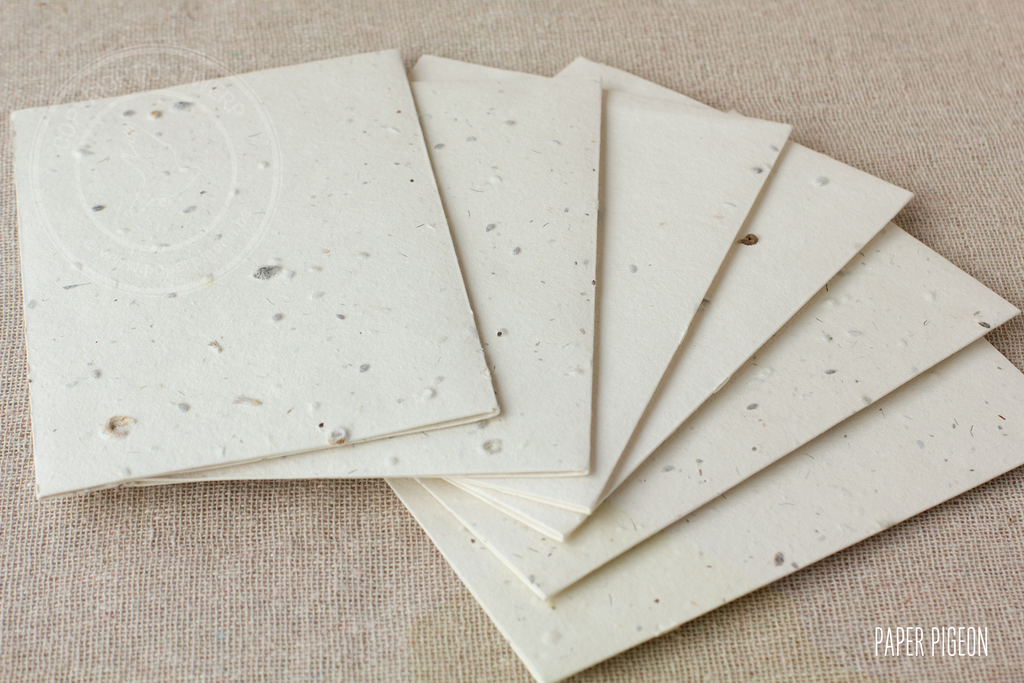 envelop in groeipapier met veldbloemzaadjes voor geboortekaarten huwelijksuitnodigingen cadeaubonnen