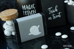 Zeep - wit gespikkeld - per 4 ex.