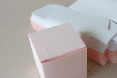 Kubusdoosjes - wit 1 blinddruk - lot van 9 doosjes