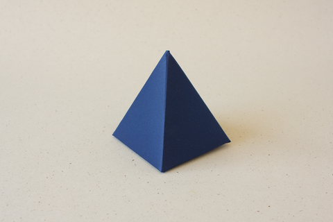 Piramide doosje - marine 1