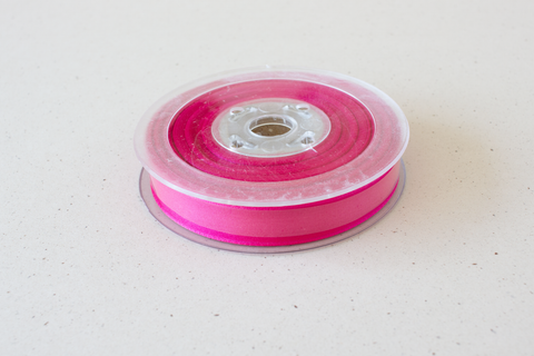 Semi transparant lint 'fuchsia' - 15 mm - rol van 25 m